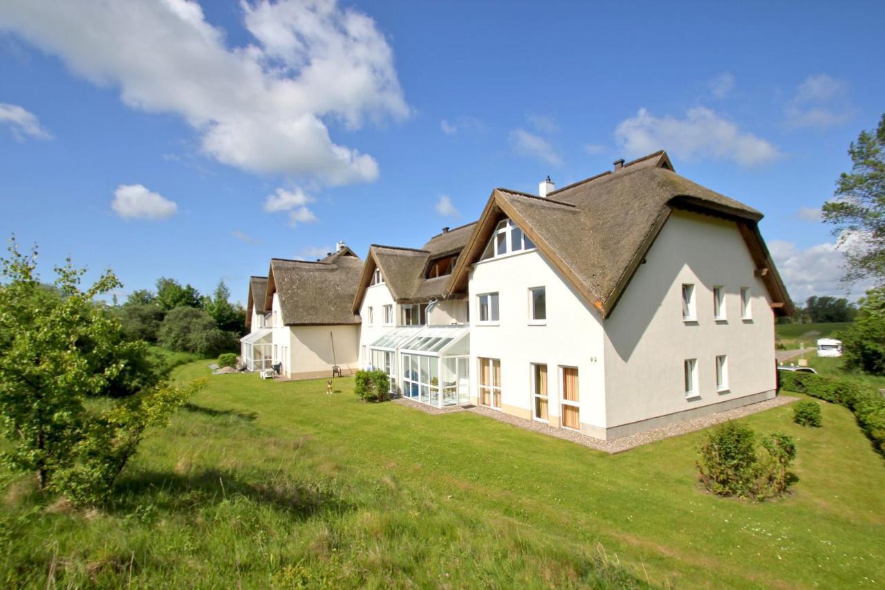 Strandnahe 2-Raum-Ferienwohnung Mit Balkon - Strandhaus Moenchgut Fewo 10 Lobbe Exteriör bild